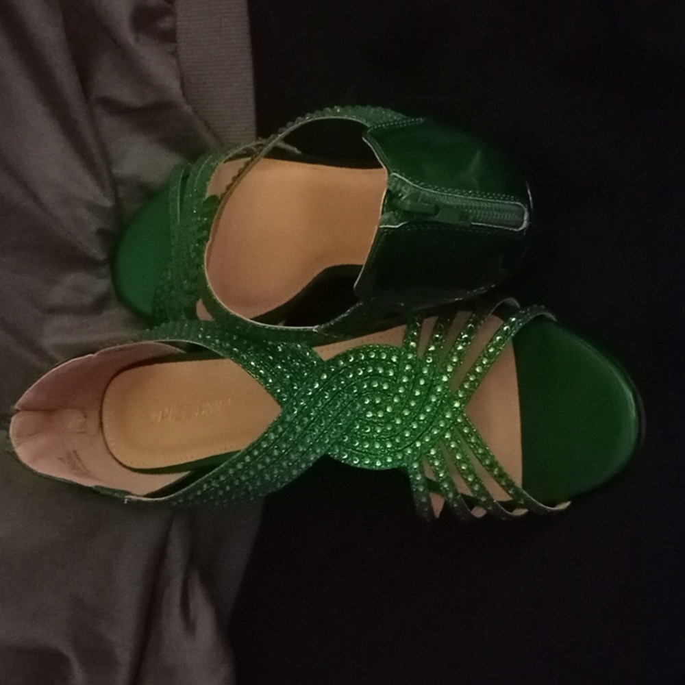 PizzAnnu Heels